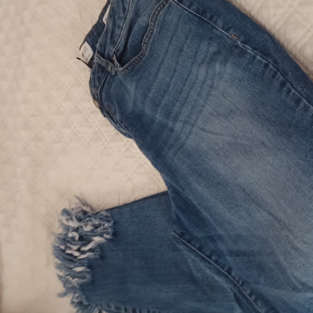 William Rast Distressed Jeans - Picture 3 of 6